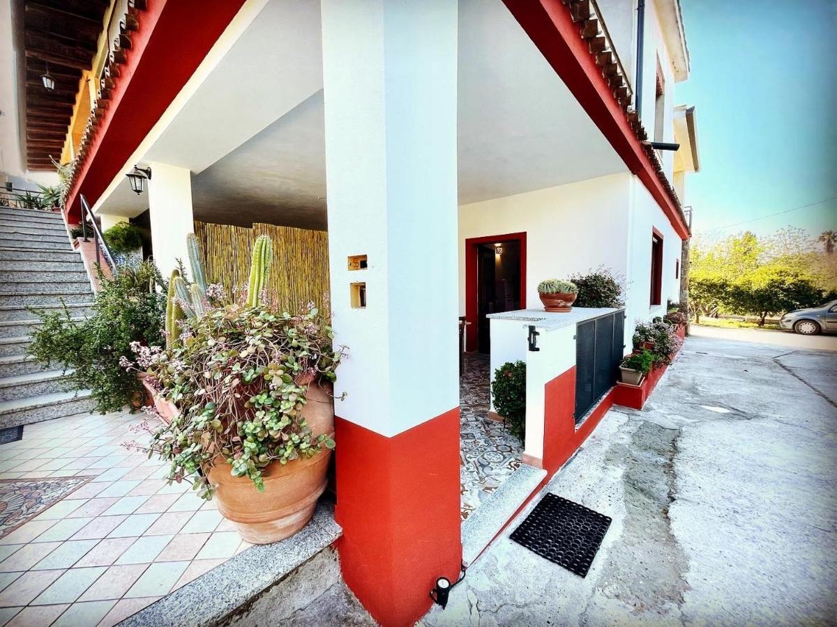 Apartamento La Casa Coloniale Bari Sardo Exterior foto